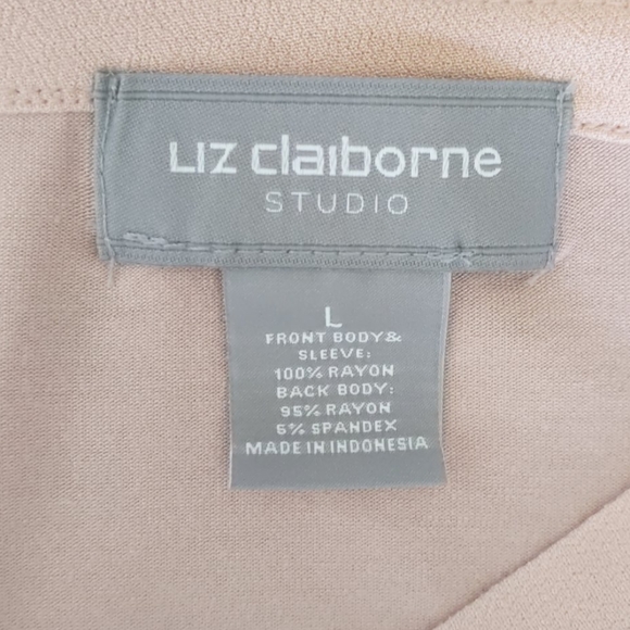 LIZ CLAIBORNE STUDIO PINK V NECK TOP SIZE LARGE - Picture 14 of 15